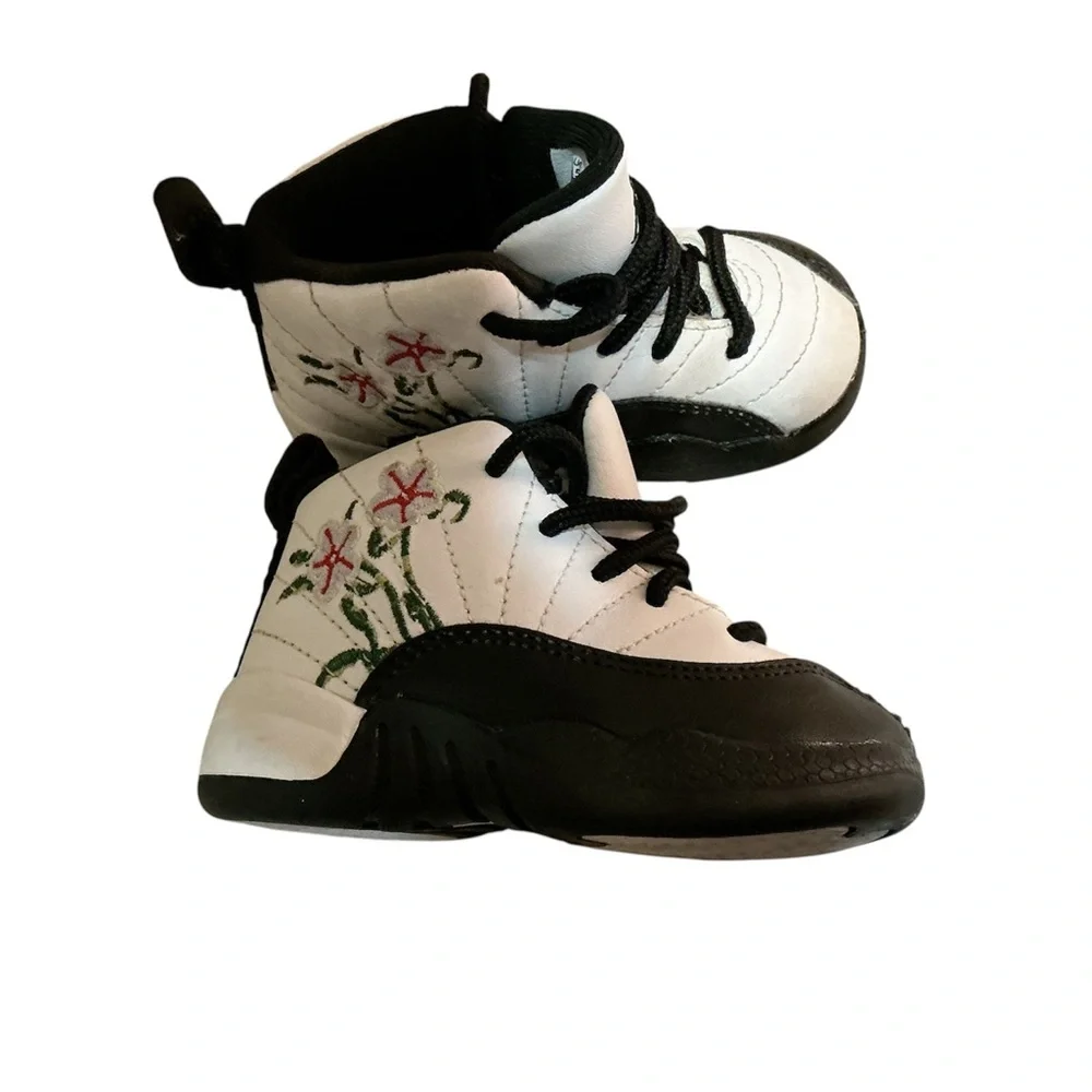 Air Jordan 12 Retro White Black Floral Toddler Crib Shoes size 5c‎